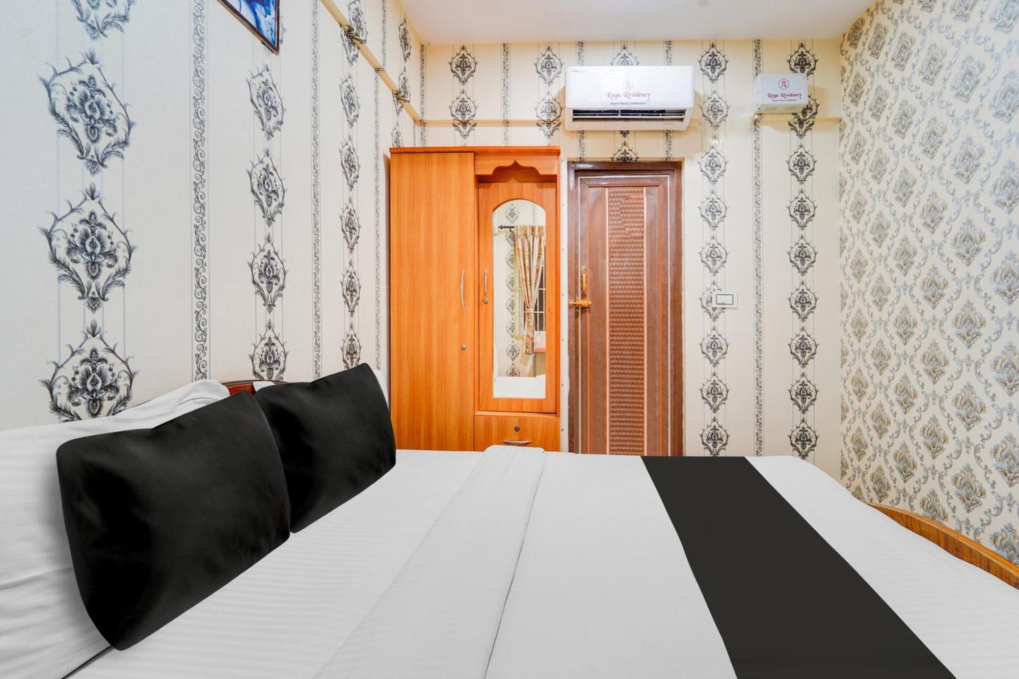 Super Hotel O Airport Road Kojambuttúr Kültér fotó